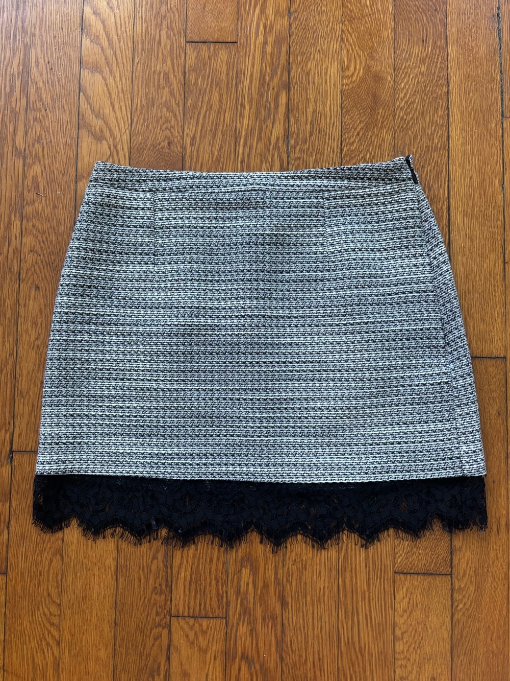 TopShop Tweed Houndstooth Mini Skirt Lace Trim size 4